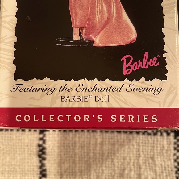 HALLMARK BARBIE COLLECTOR’S ORNAMENT - Picture 4 of 12